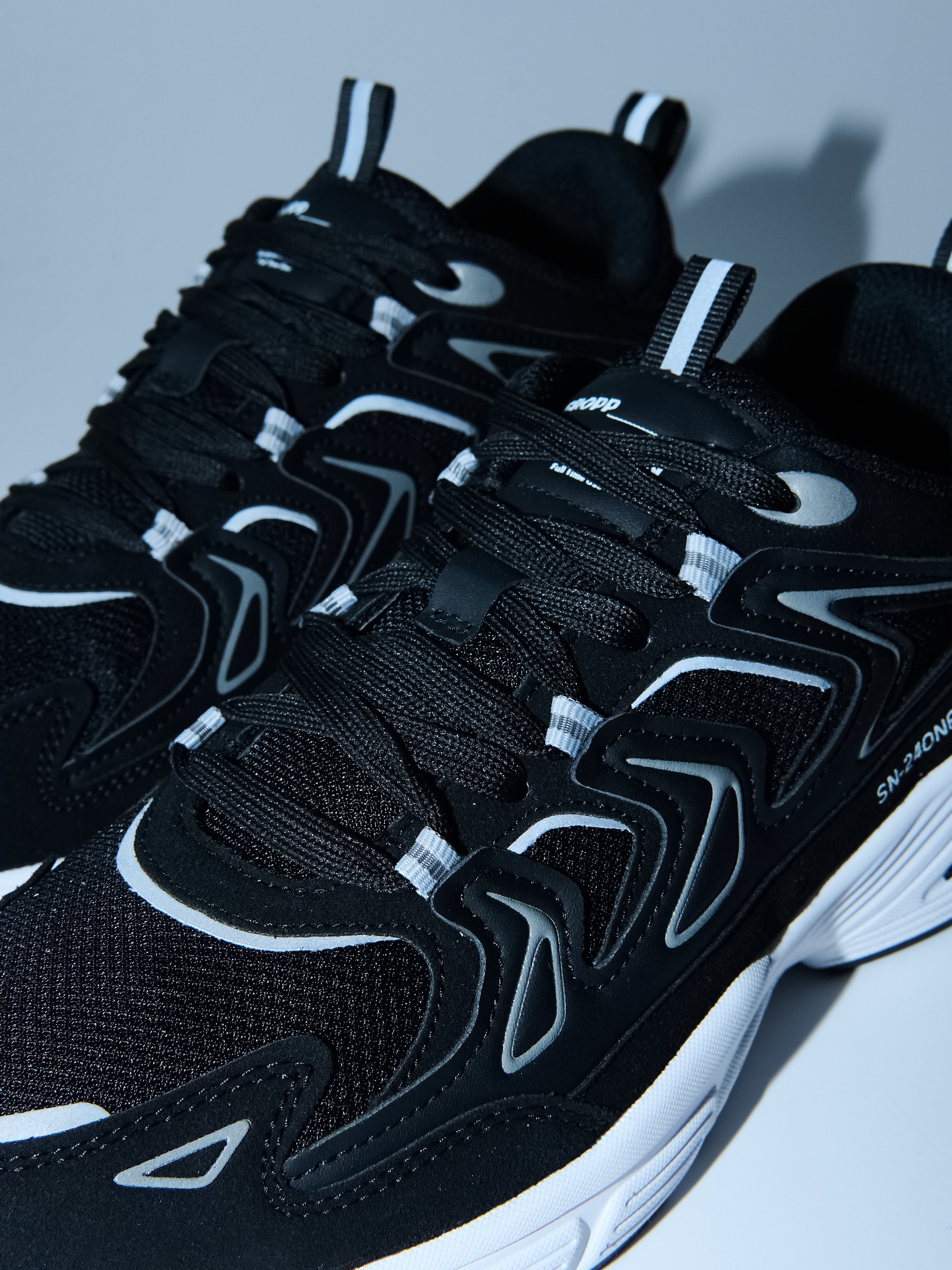 Cropp - Sneakers - Nero