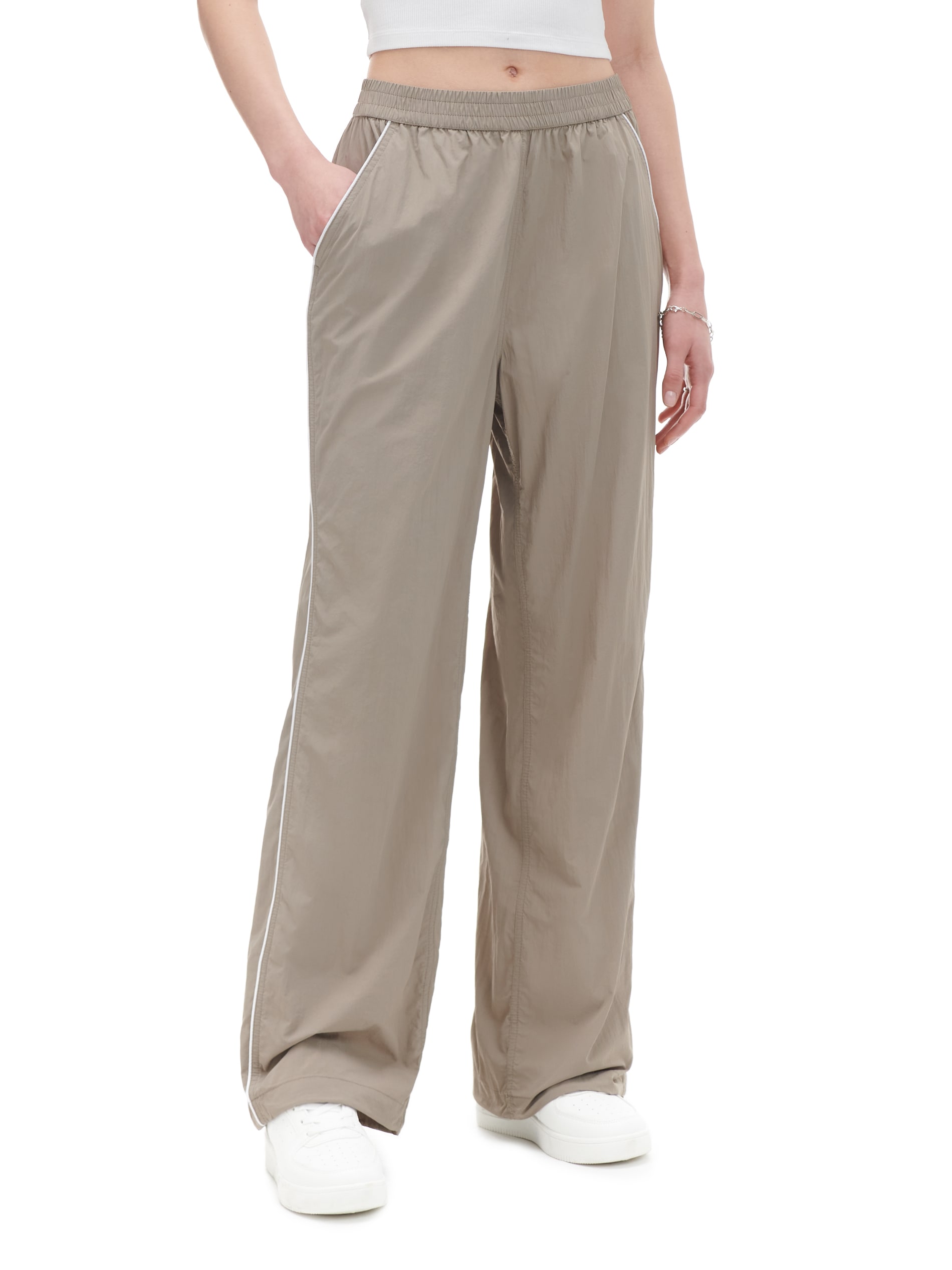 Cropp - Pantalón Jogger - Beige