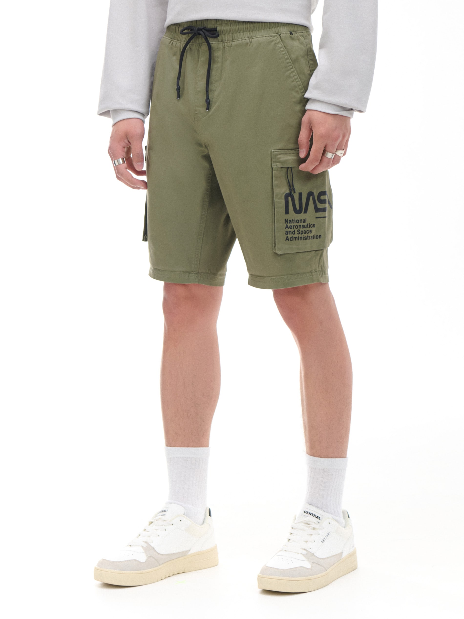 Cropp - Pantaloncini NASA - Verde Oliva