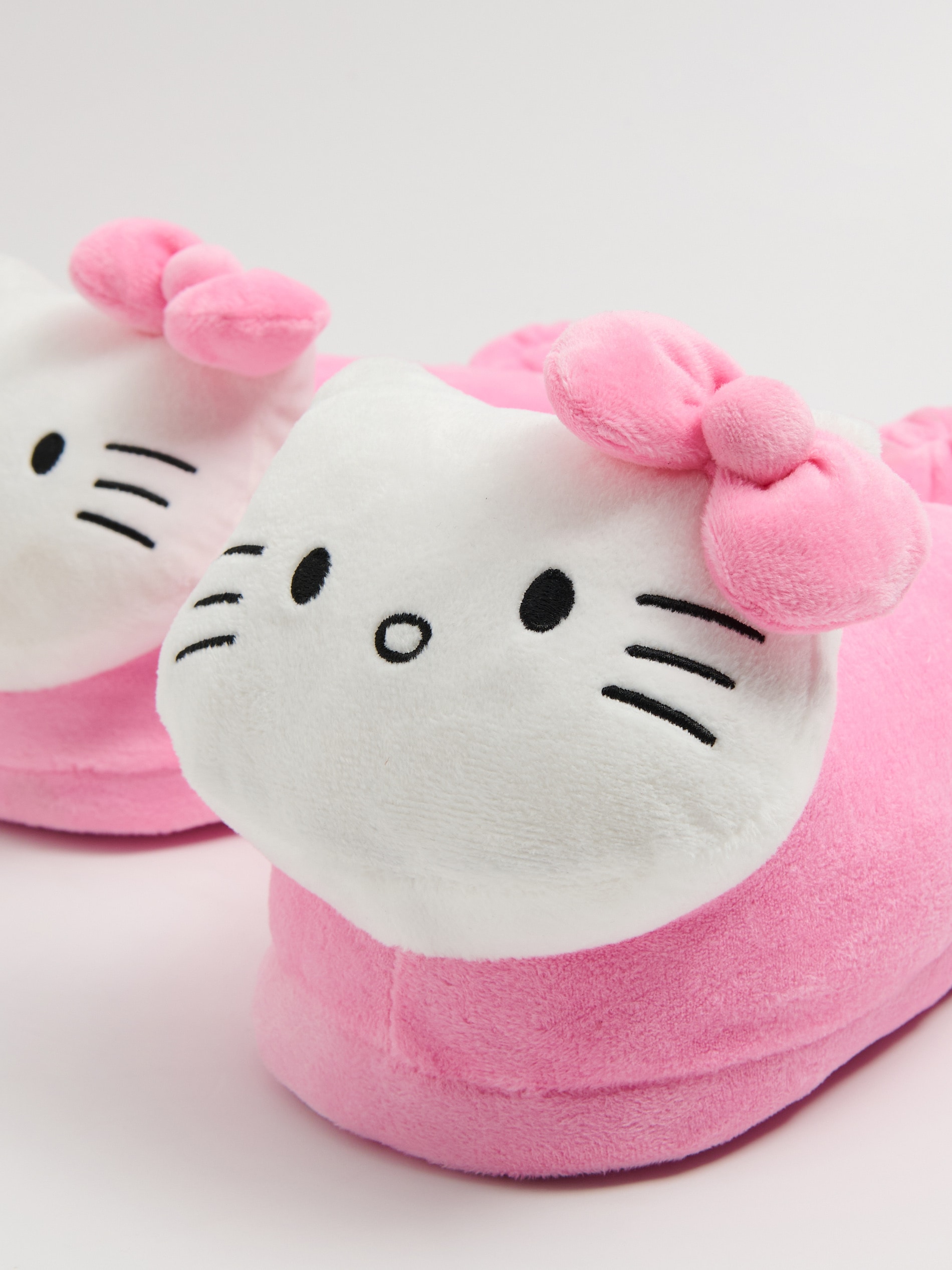 Cropp - Pantuflas Hello Kitty - Rosa