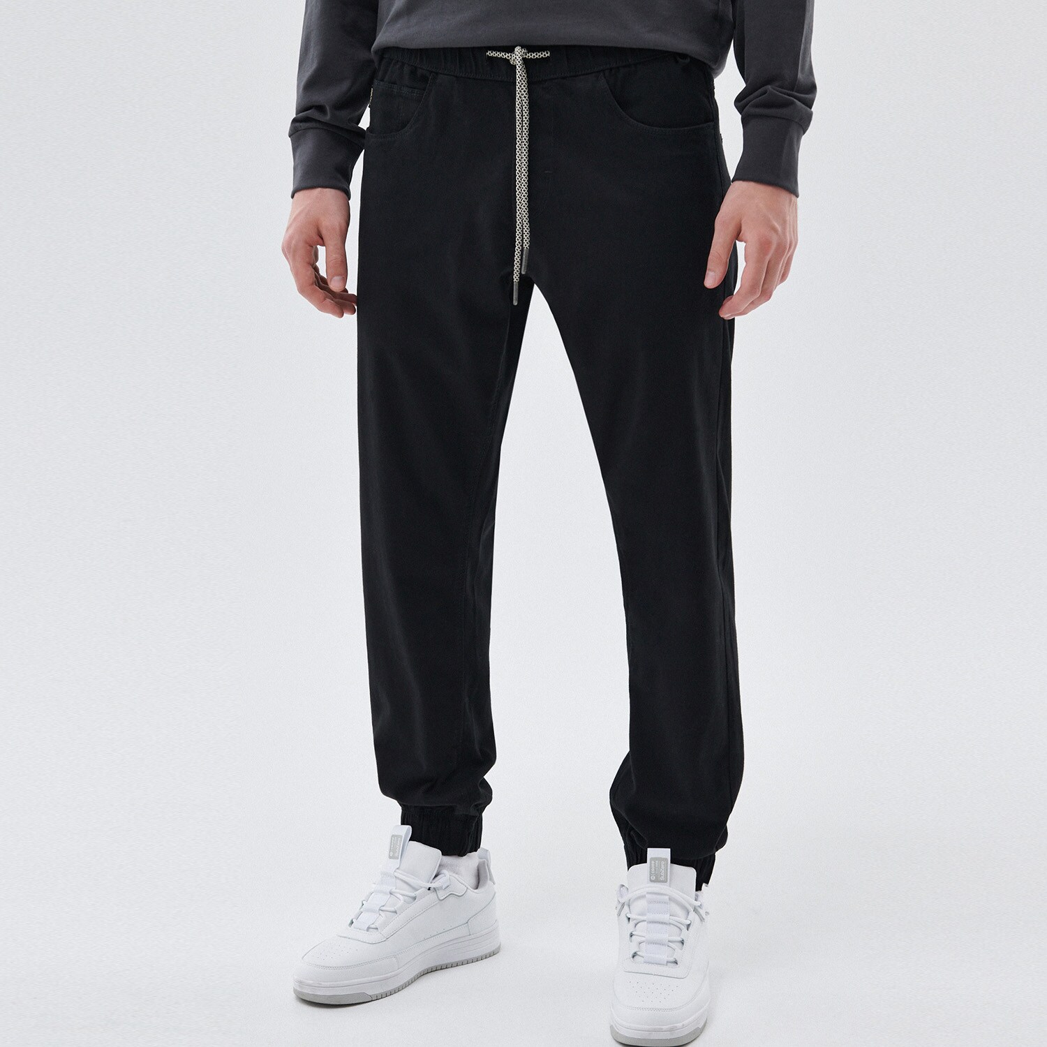 Cropp – Pantaloni jogger – Negru Aldo