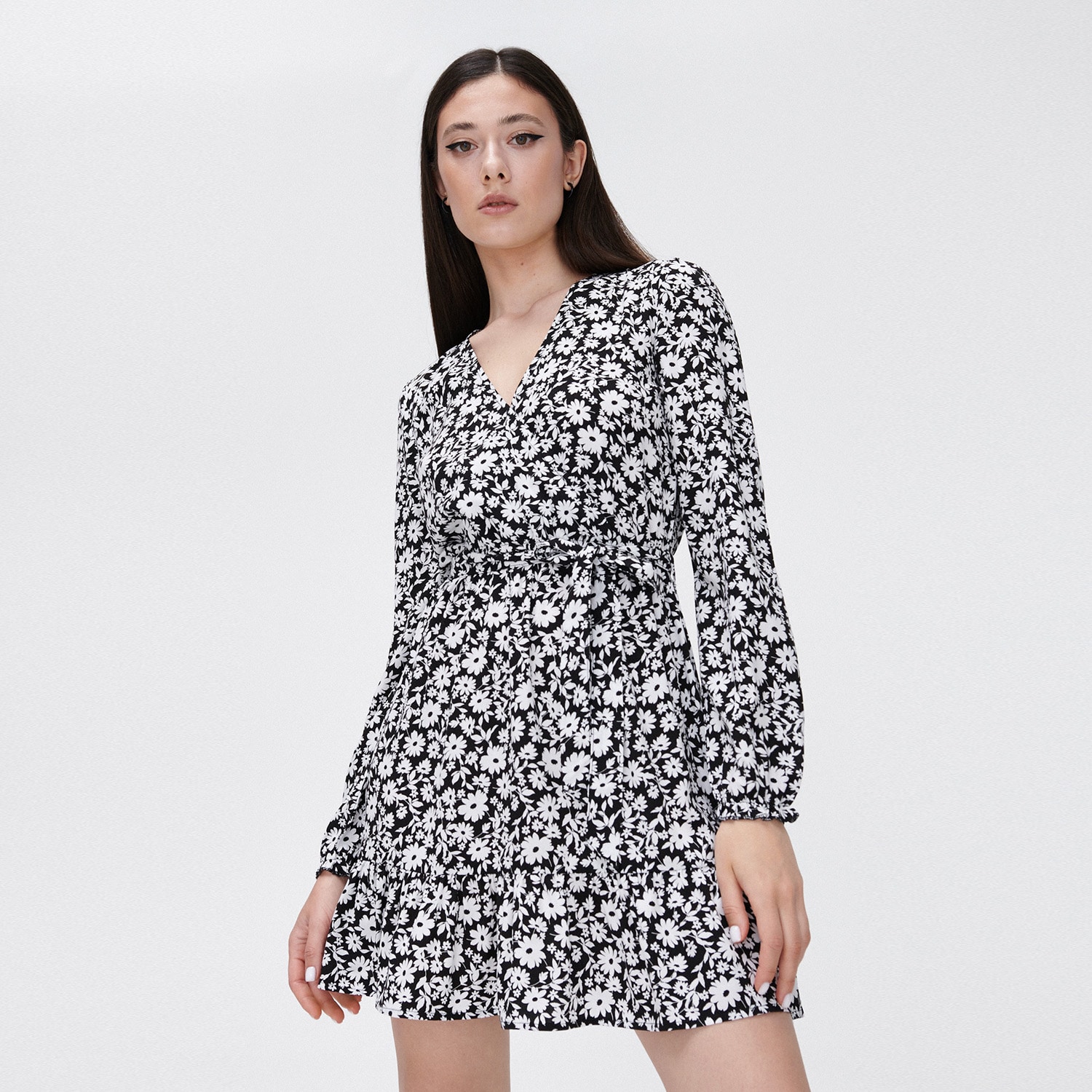 Cropp - rochie cu model floral - negru