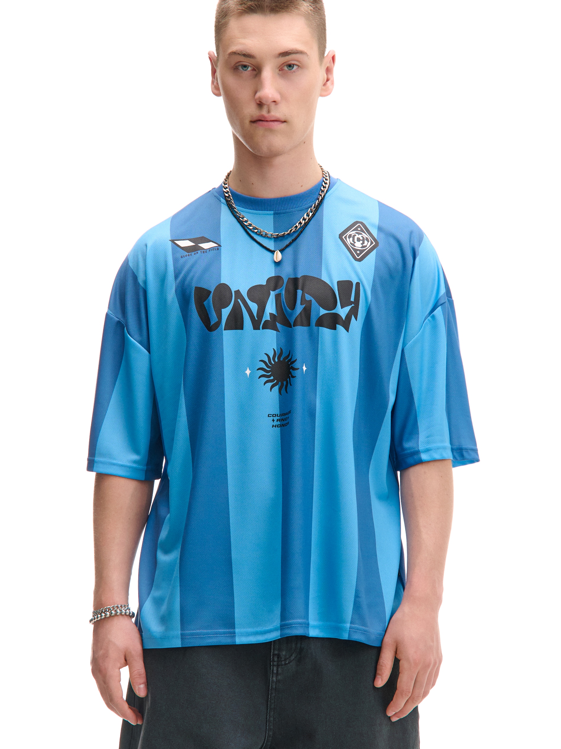Cropp - Nyomott mintás T-shirt - halványkék termék 2. képe