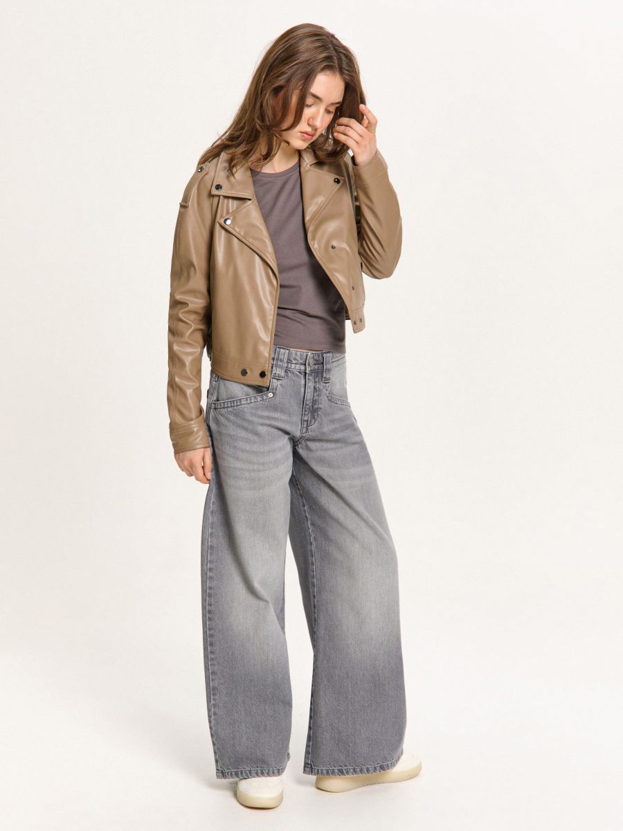 Байкерська куртка зі штучної шкіри