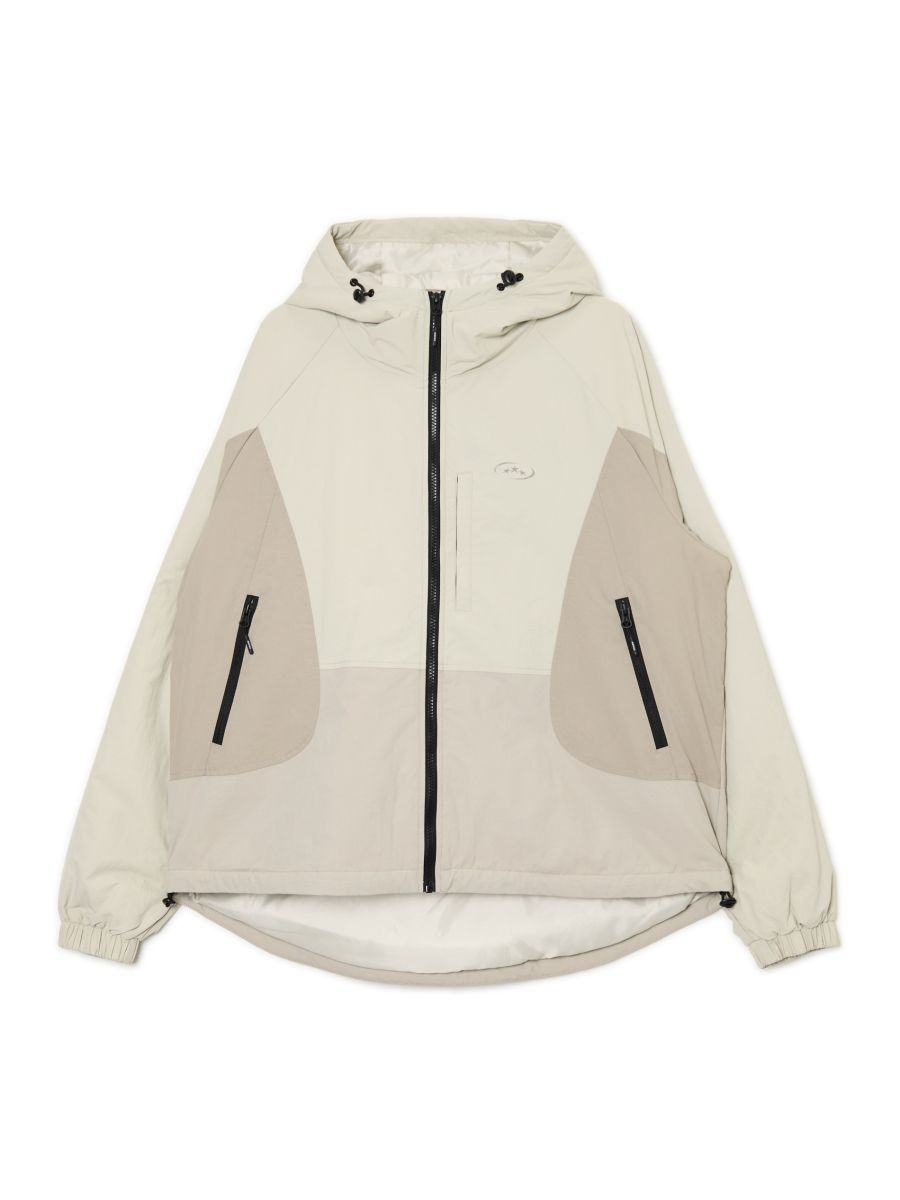 Chaqueta con capucha