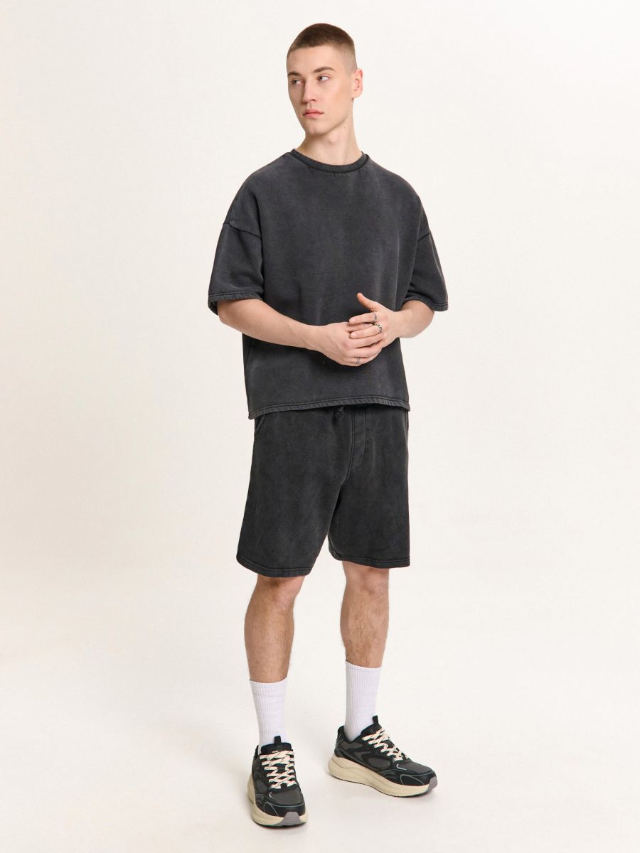 Dresowe szorty z efektem sprania