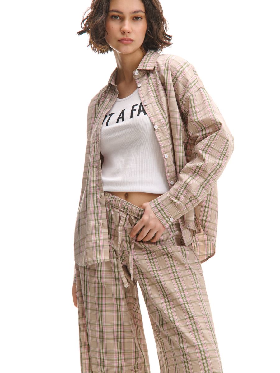 Cămașă în carouri