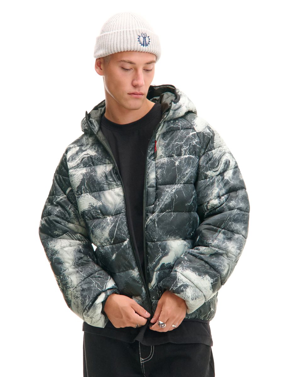 Wzorzysta kurtka puffer z kapturem