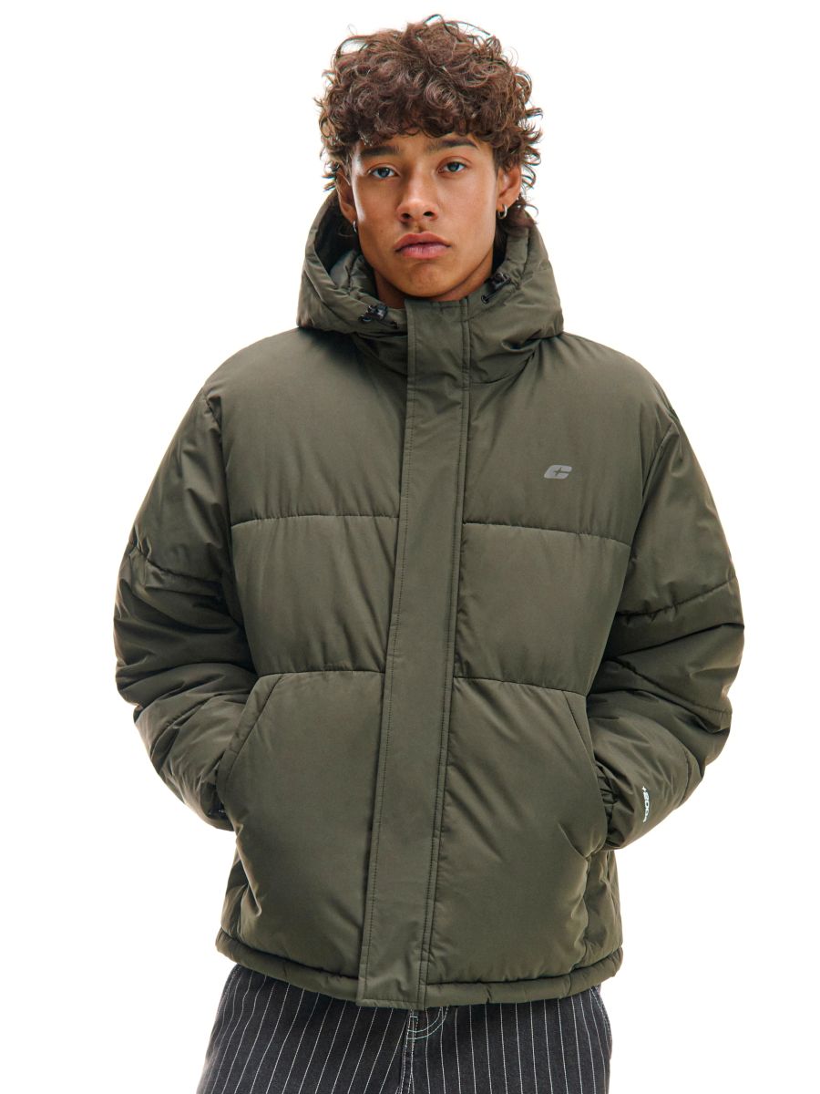 Oliwkowa kurtka puffer z kapturem