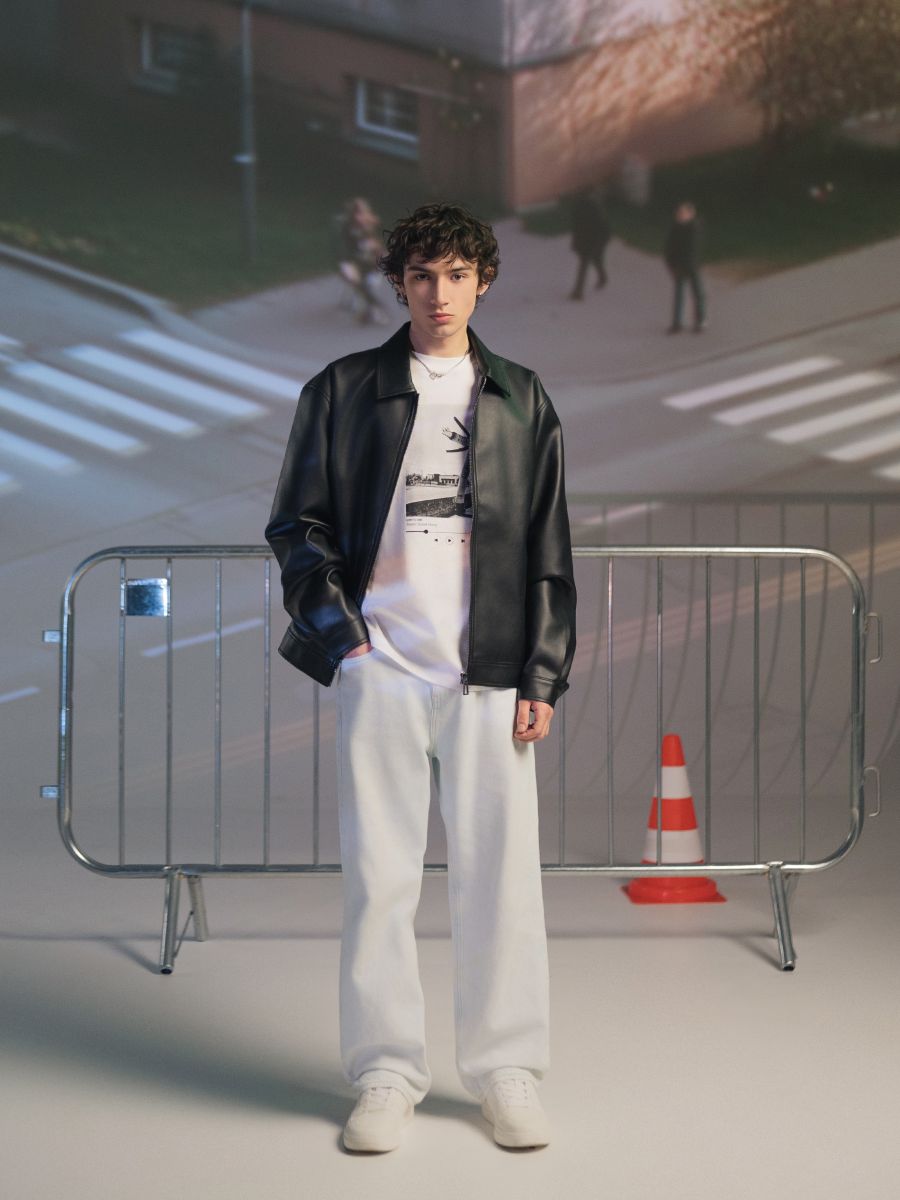 Куртка зі штучної шкіри