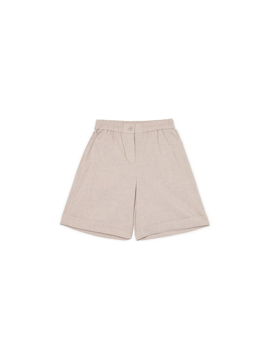 Pantalón corto