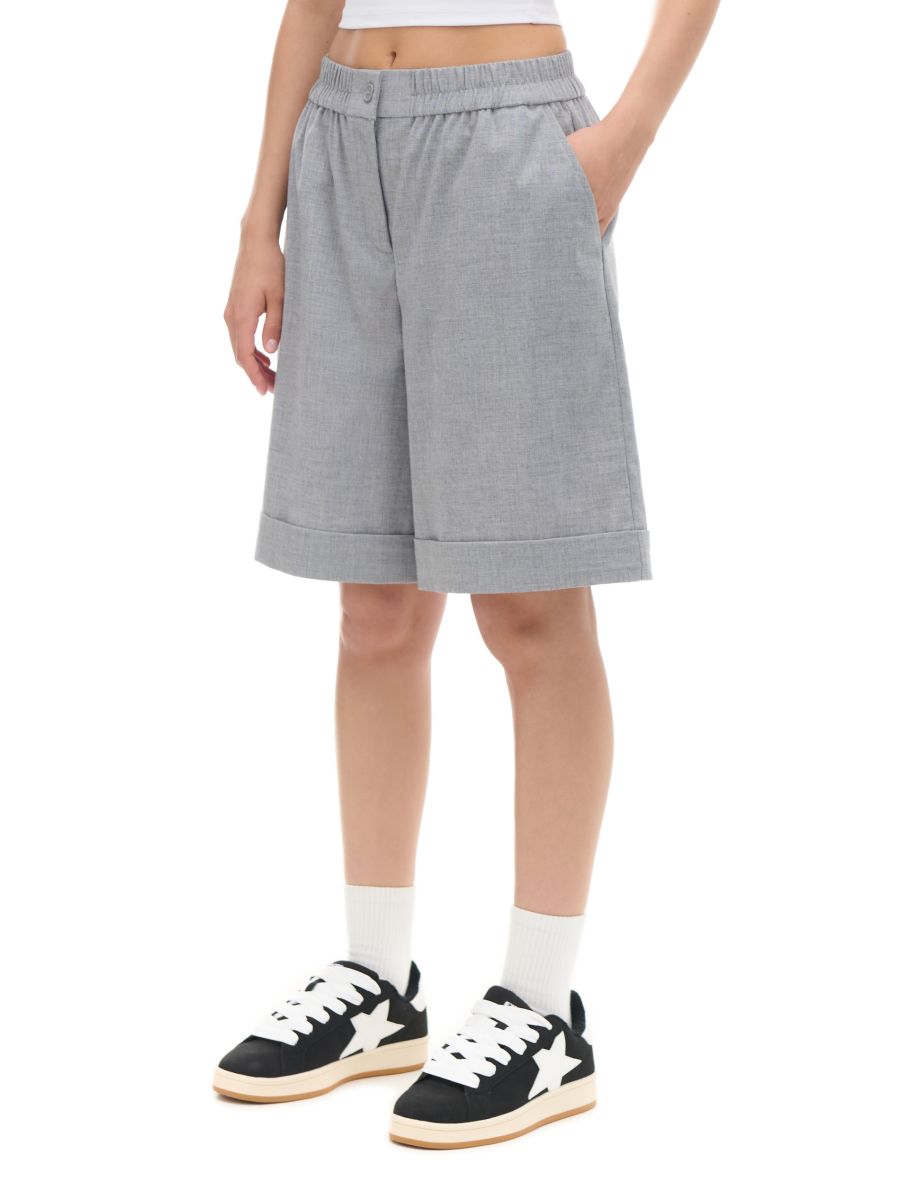 Pantalón corto