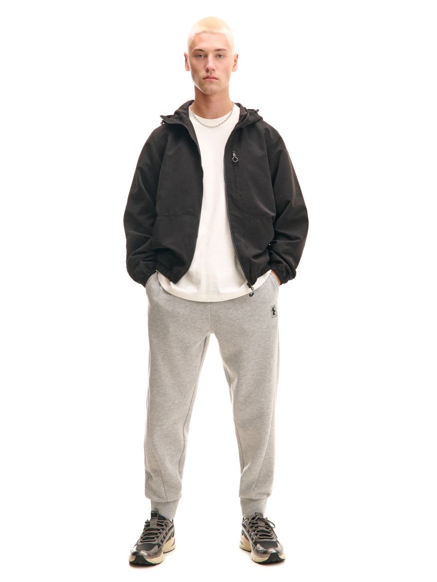 Szare dresowe joggery regular