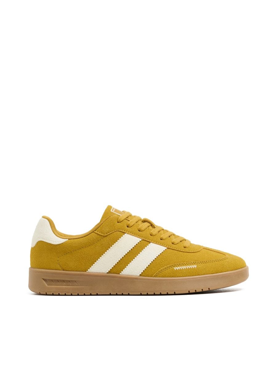 Żółte sneakersy z imitacji zamszu - CROPP - 365FZ-17X