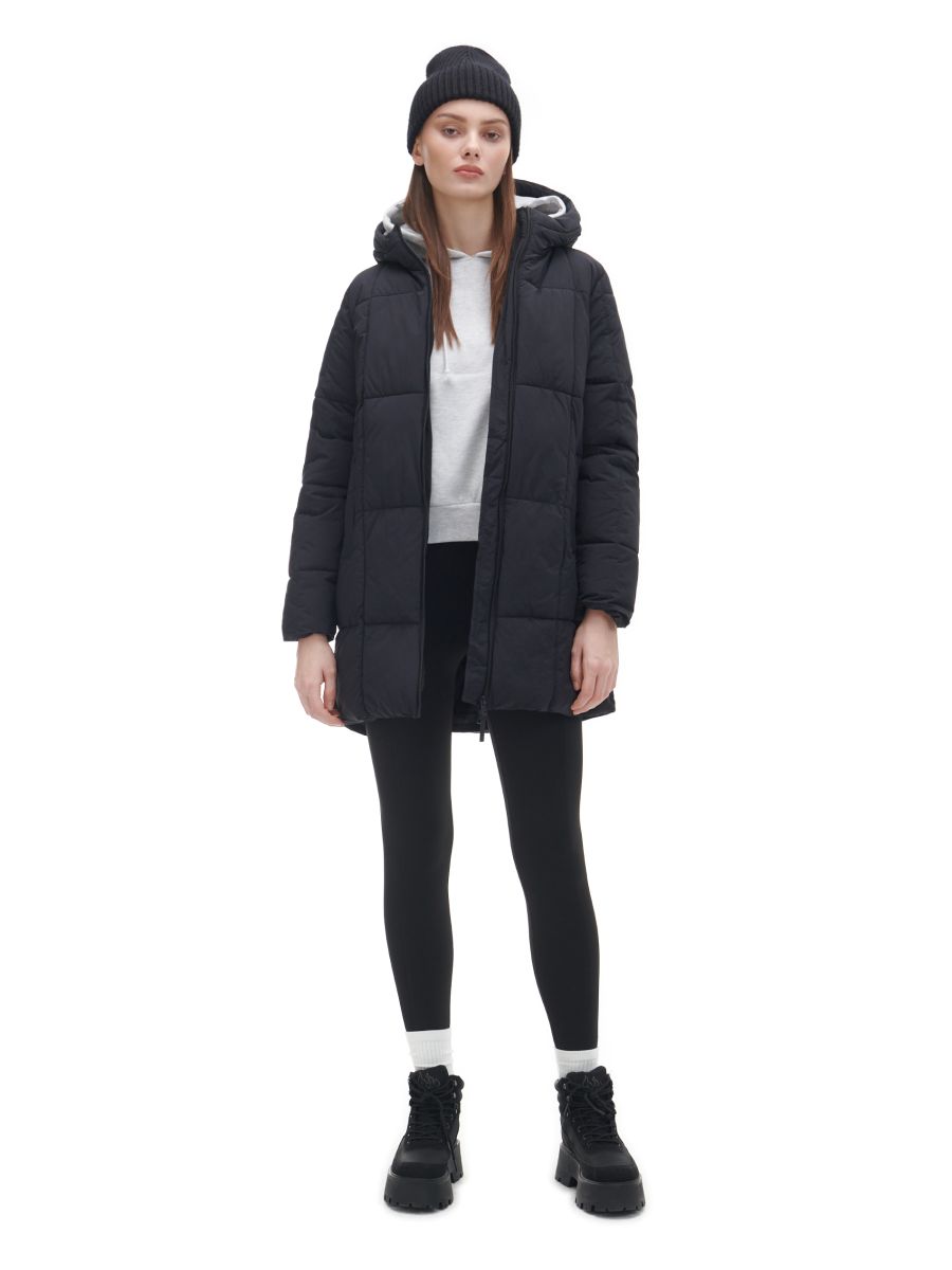 Długi czarny płaszcz puffer