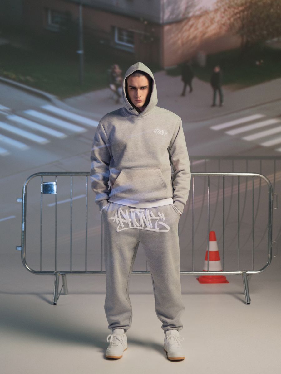 Спортивні штани з принтом