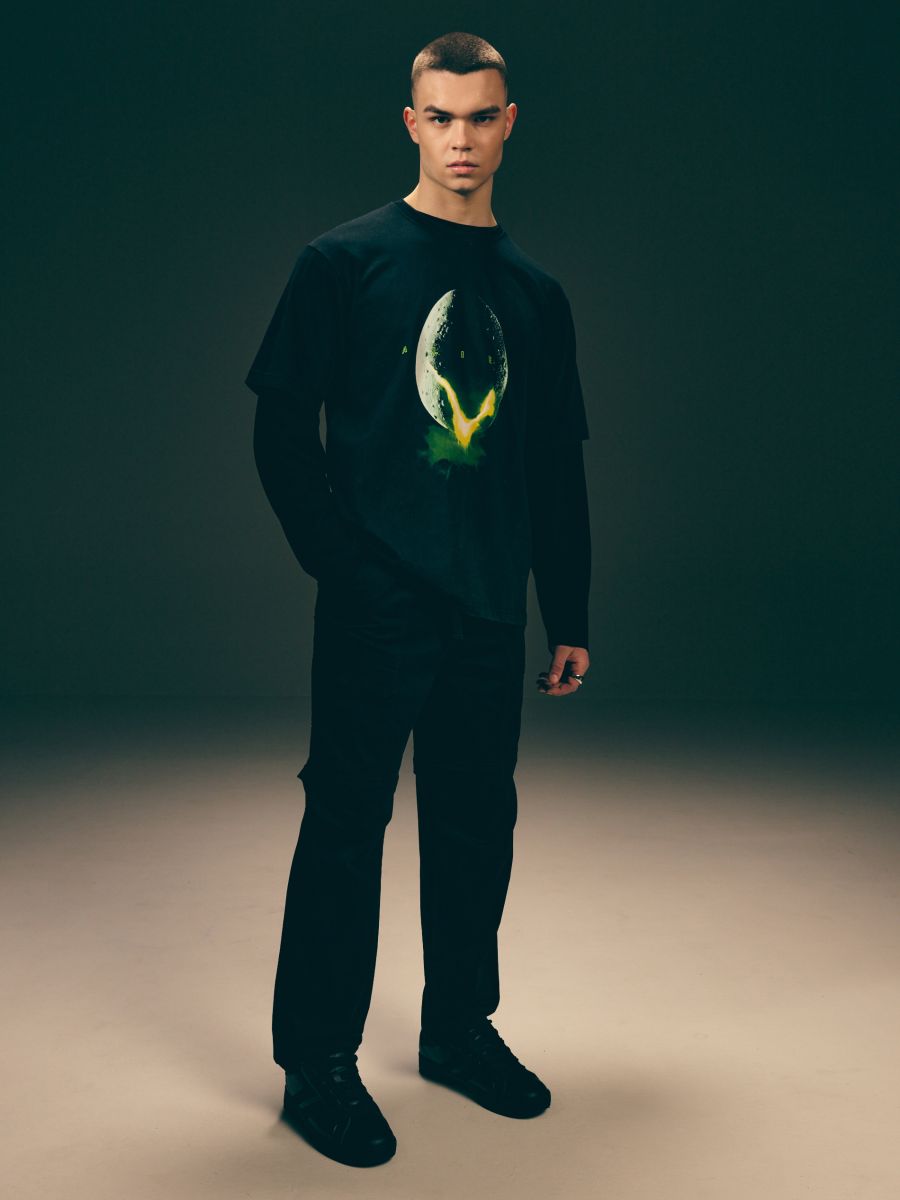 Must trükkpildiga T-särk Alien