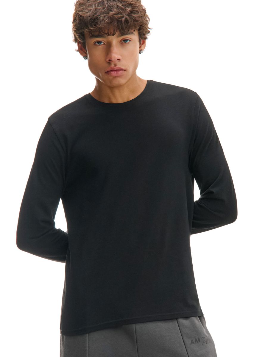 Czarna koszulka longsleeve