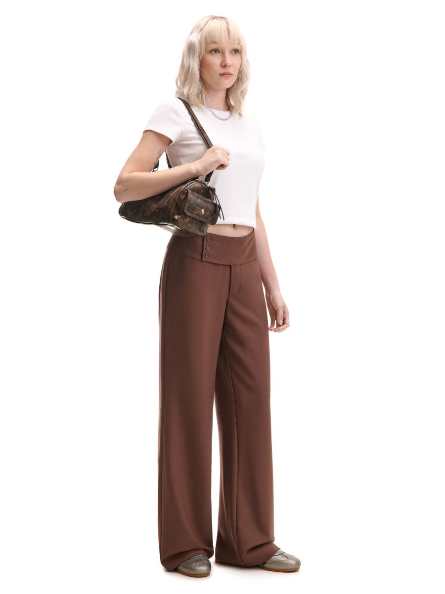 Wide leg trousers
