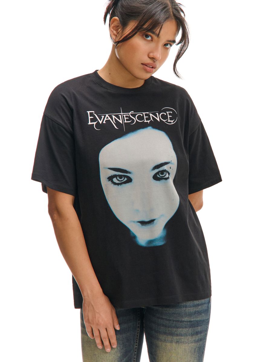 Juodi marškinėliai su antspaudu Evanescence