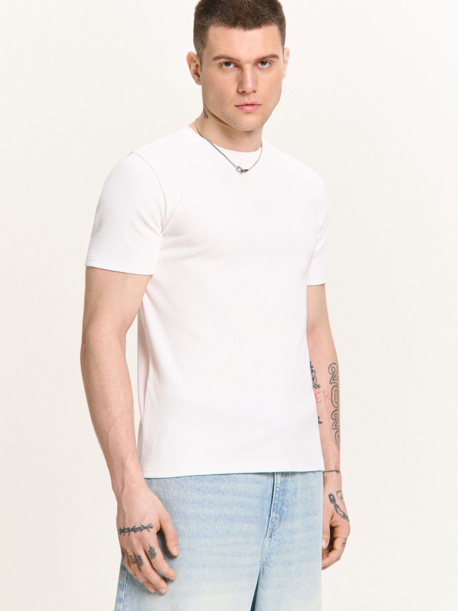 T-Shirt aus Rippstrick