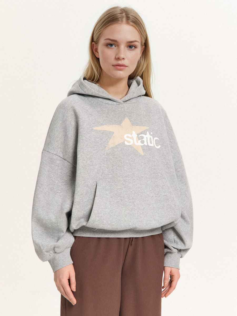 Szara bluza boxy hoodie z nadrukiem