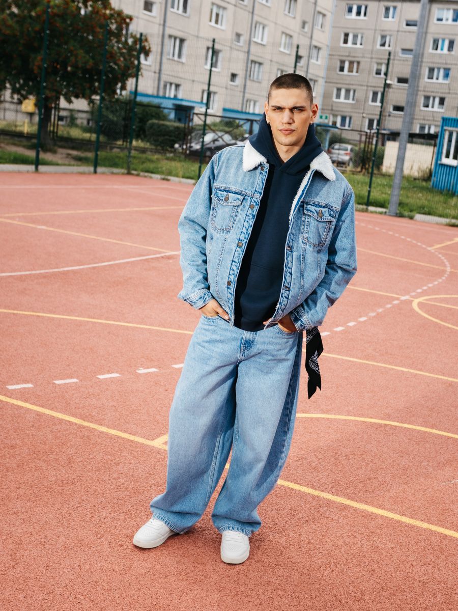 Дънки с избелен ефект