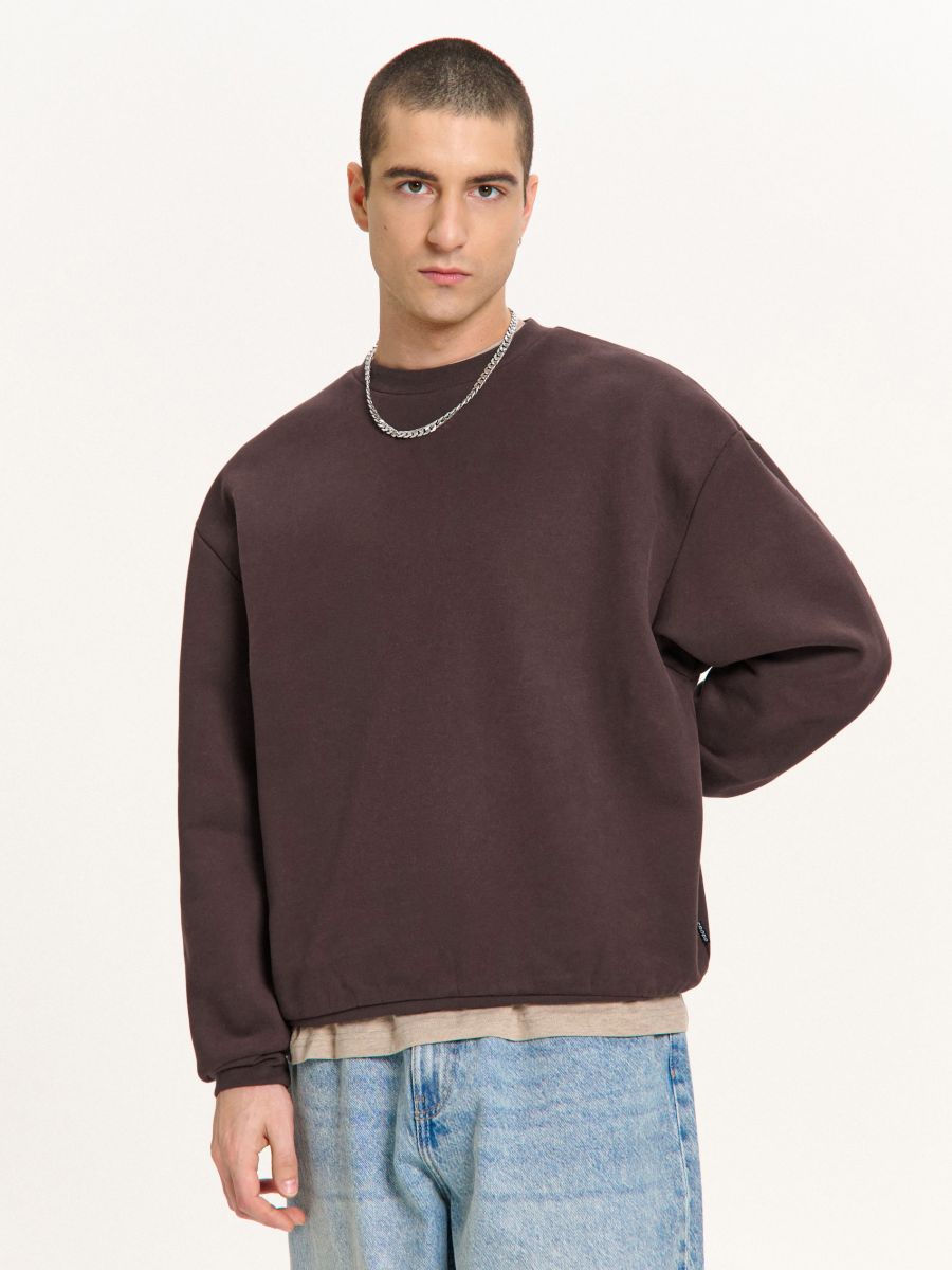 Brązowa gładka bluza basic