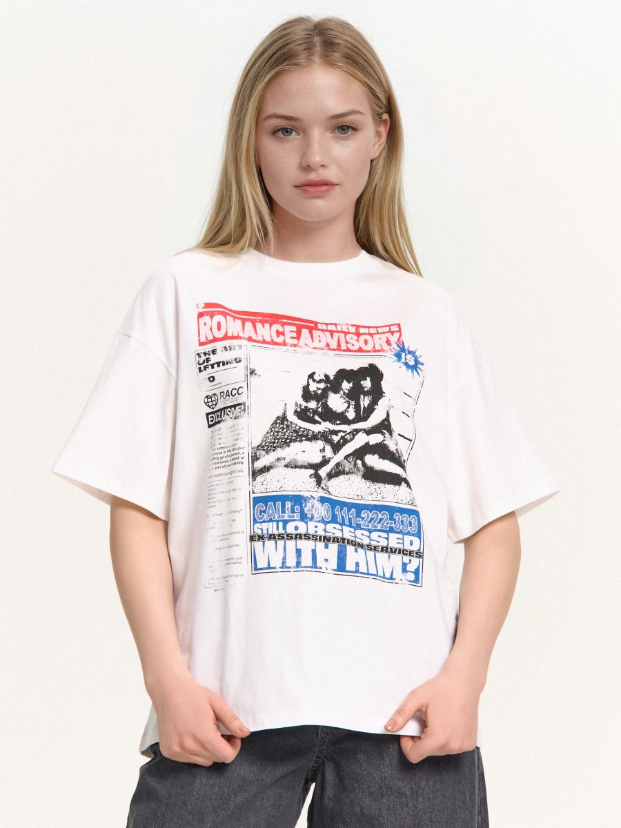 Футболка оверсайз із принтом