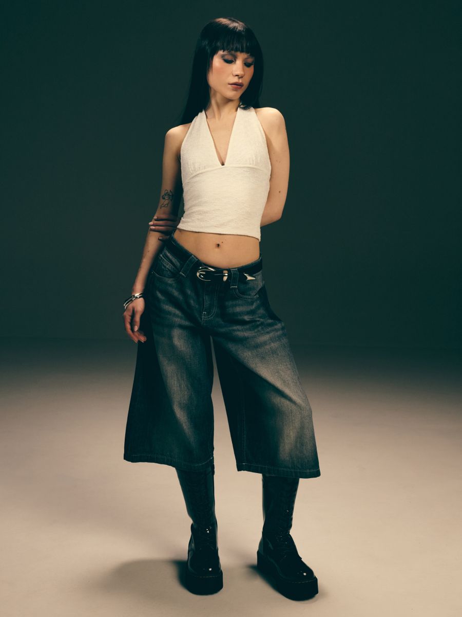 Koronkowy biały top z wiązaniem