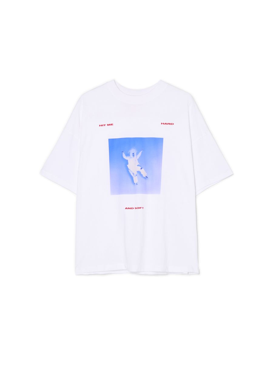 Бяла тениска с принт Billie Eilish