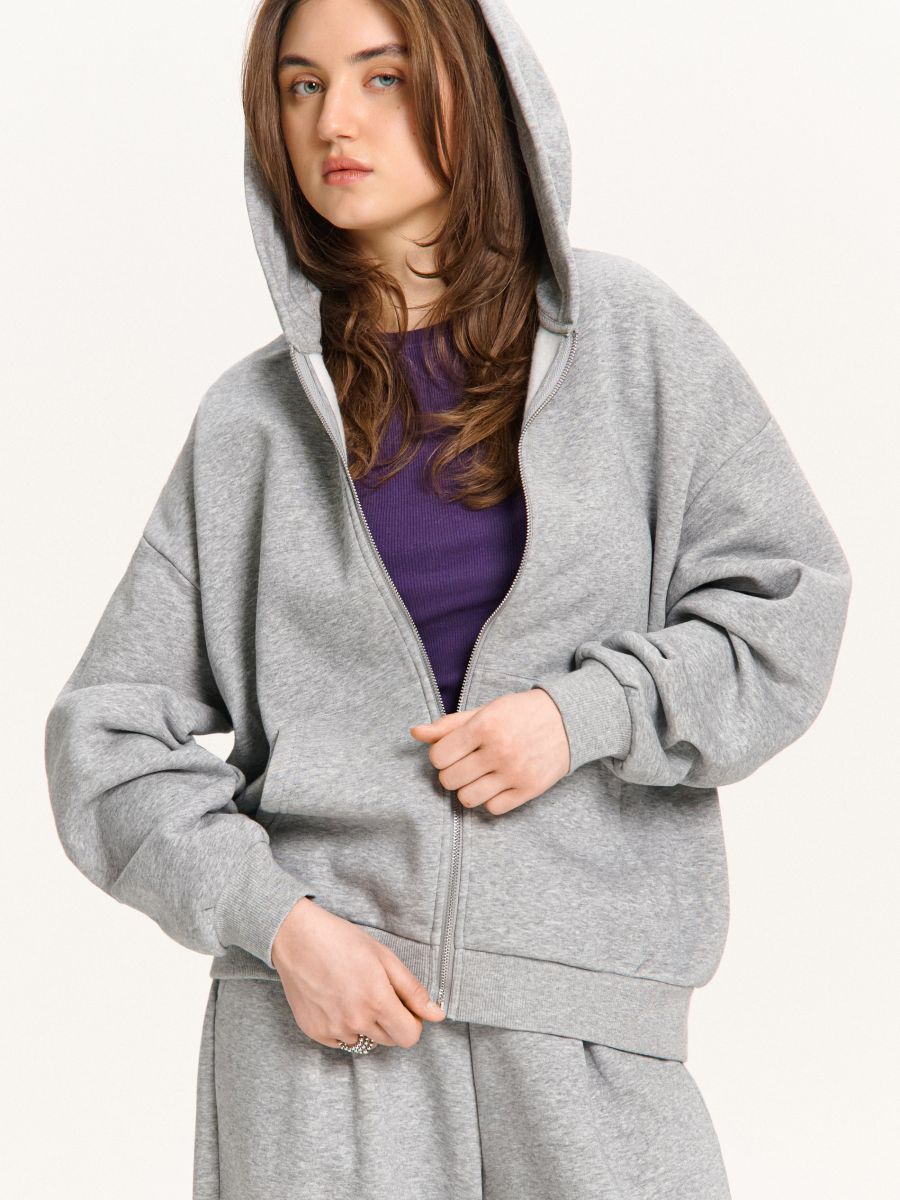 Oversize pulover s kapuco