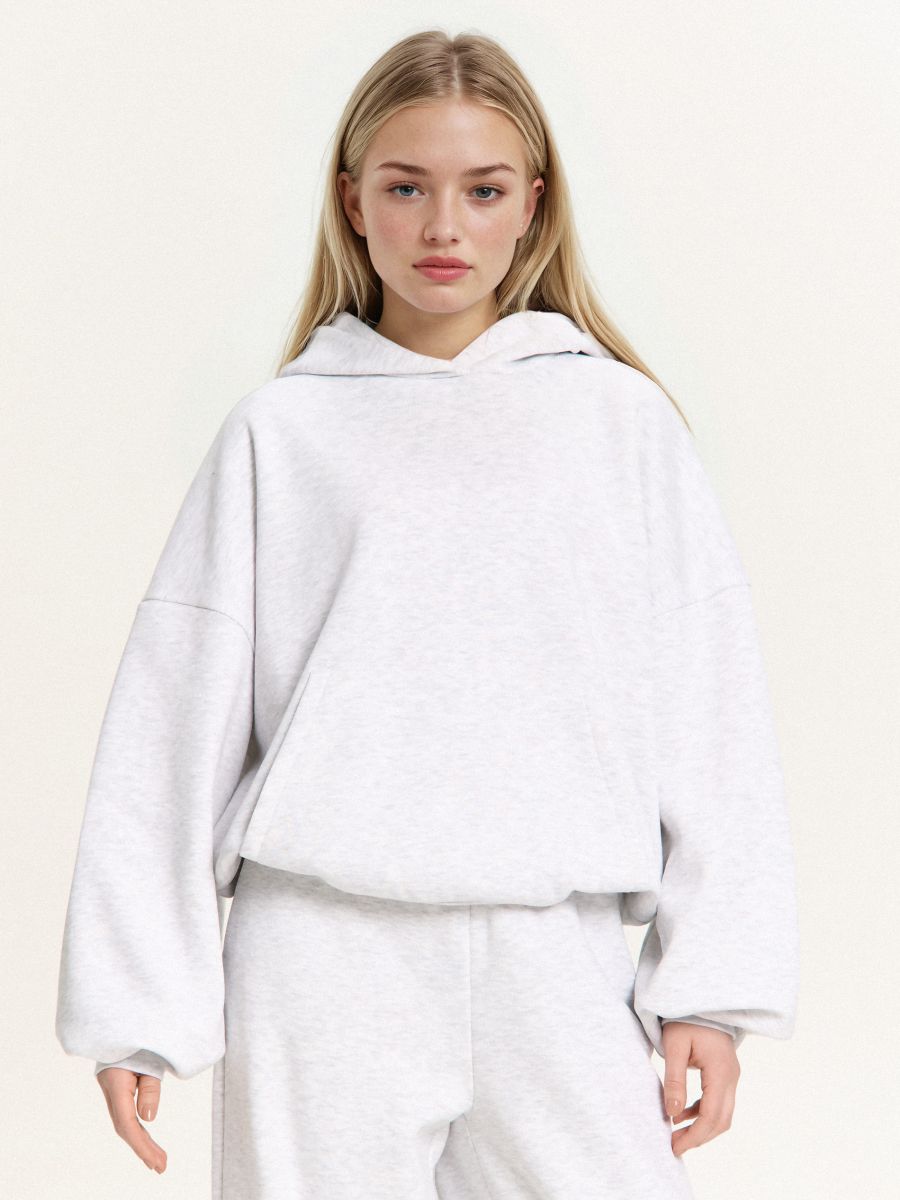 Изчистен суитшърт с качулка