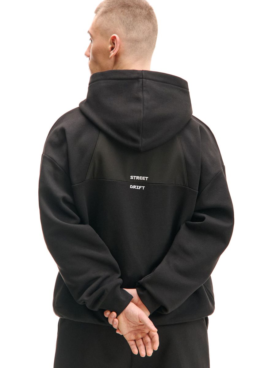 Суитшър с бродерия