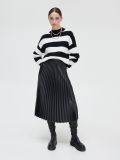 Plisseerock aus Kunstleder - Schwarz - CROPP - small3