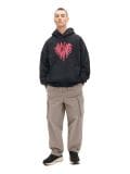 Czarna bluza z efektownym nadrukiem UNISEX - czarny - CROPP - small3