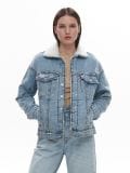 Kurtka jeansowa sherpa z efektem sprania - niebieski - CROPP - small1