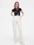 Кроп топ із візерунком - чорний - CROPP - small2
