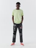 Blugi cu imprimeu stil graffiti, negri - GRI - CROPP - small1