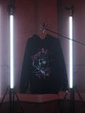 Bluza Arcane z efektem glow in the dark - czarny - CROPP - small4