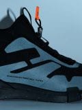 Sportowe sneakersy z wysoką cholewką - czarny - CROPP - small3