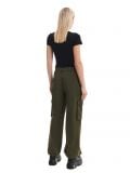 Ciemnozielone jeansy parachute z kieszeniami cargo - zielony - CROPP - small3