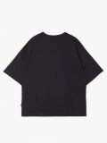 Czarna koszulka oversize z aplikacją - czarny - CROPP - small3
