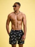 Swimming shorts with all over print Stich - Schwarz - CROPP - small2