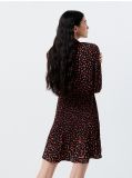 Plisowana sukienka w kwiaty - czerwony - CROPP - small3