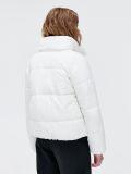 Krótka kurtka puffer - kremowy - CROPP - small3