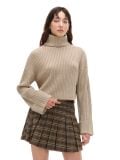 Jesienny sweter oversize z golfem - beżowy - CROPP - small1