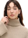 Jesienny sweter oversize z golfem - beżowy - CROPP - small5