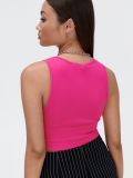 Różowy krótki top - różowy - CROPP - small3