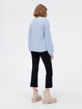 Sweter z dekoltem w serek - błękitny - CROPP - small3
